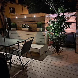 Séduisant Avec Cour Privative Appartement